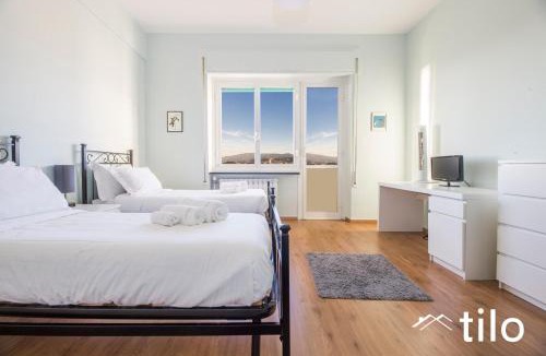 Albaro Apartment | Beach 8M| 2BR| Parking by Tilo