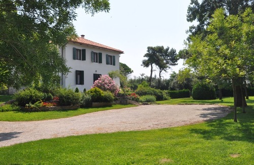 Eraclea Mare Villa | Beachfront villa with park and beach ideal for families with children