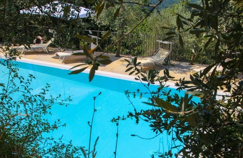 Loro Ciuffenna Villa | Beautiful private villa with private pool, WIFI, TV, patio, pets allowed, panoramic view and par...