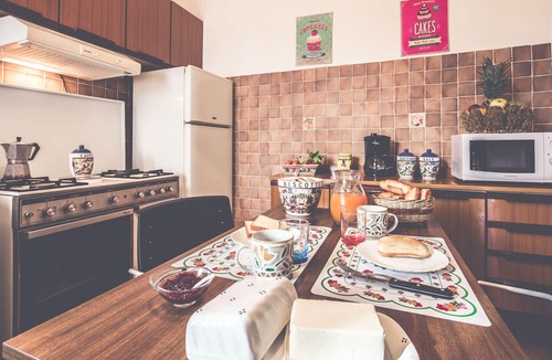 Pergine Valdarno Apartment | Beautiful apartment for 4 people with WIFI, TV and patio, close to Arezzo