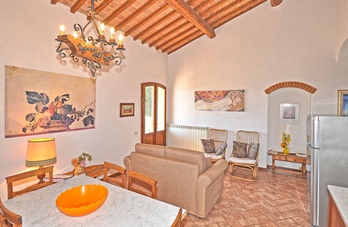 San Gimignano Apartment | Beautiful apartment for 4 people with A/C, WIFI, pool, TV, terrace and panoramic view