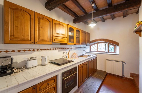 Montebonello Apartment | Beautiful apartment for 8 guests with pool, WIFI, TV, pets allowed and panoramic view