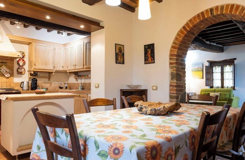 Panicale Apartment | Beautiful apartment for 6 people with A/C, WIFI, pool, TV, patio and pets allowed