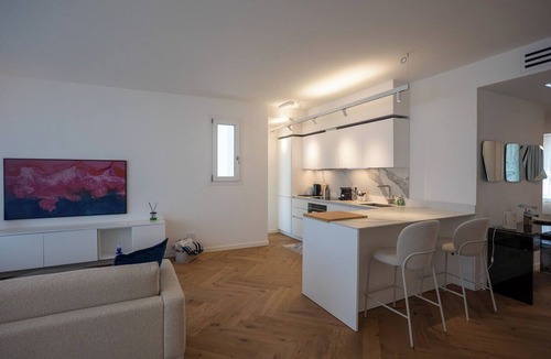 Scarlino Apartment | Beautiful apartment for 4 people with A/C, hot tub, WIFI, terrace, pets allowed and panoramic view