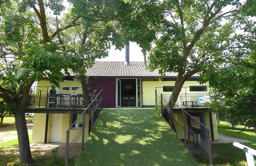 Silea House | Beautiful apartment in villa for 10 guests with WIFI, pool, A/C, terrace and pets allowed