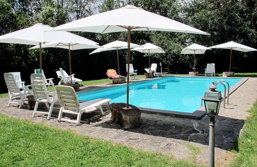 Capraccia Villa | Beautiful apartment in villa for 6 people with pool, WIFI, TV, patio and pets allowed