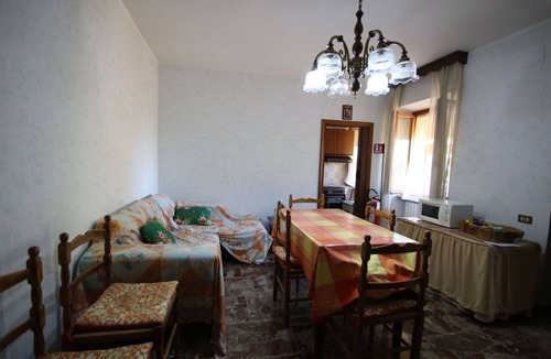 Casenuove Apartment | Beautiful apartment for 6 people with pool, WIFI and TV, close to Assisi