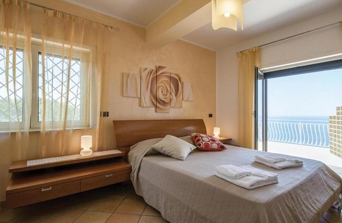 Agropoli House | Beautiful Home In Agropoli