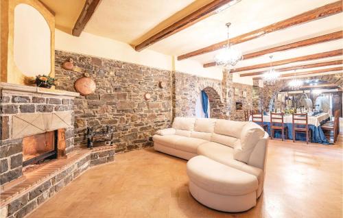 Stella Cilento House | Beautiful Home In Stella Cilento With Sauna