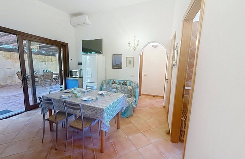 Villasimius Villa | Beautiful private villa for 8 guests with A/C, WIFI, TV, terrace and pets allowed