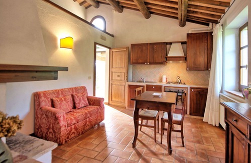 Cetona Villa | Beautiful private villa for 20 guests with A/C, private pool, WIFI, TV, veranda and panoramic view