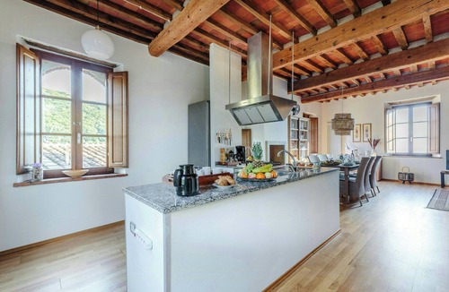 Lucca Apartment | Bifora. Apartment with pool near Lucca