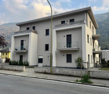 Madonna di Tirano Apartment | Binario 23