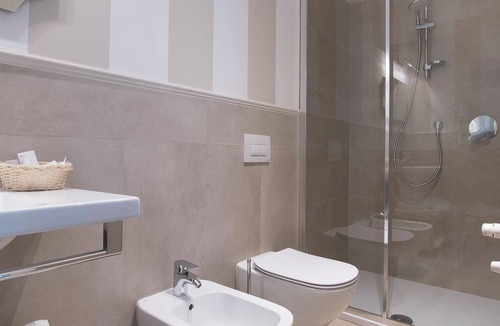 Rezza Hotel | BLU HOTEL