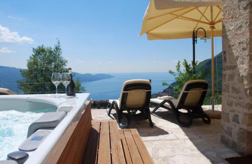 Gardola Apartment | BnB Borgo le Vigne - La Barrique Only Adults