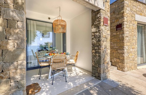 Ventimiglia House | Boutique Pool Apt. Balzi Rossi - Roma 3, Ventimiglia, Italy