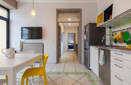 Vittorio Emanuele Apartment | Bright Rooftop by Napoliapartments