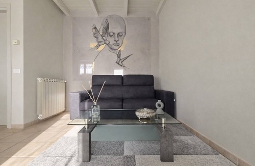 Castelnuovo Magra Apartment | "Calla Bianca "Borgo al Sole smart working, private pool nature and relaxation