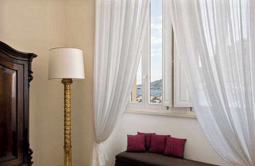 Santa Maria La Scala Villa | Casa alla Scala - Three Bedroom Villa, Sleeps 6