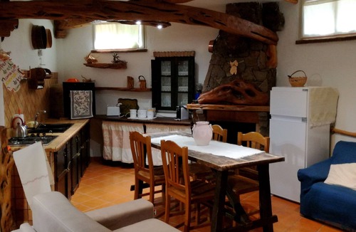 Dorgali House | Casa Belvedere Sa Costa: apartment nestled in the green countryside in Dorgali