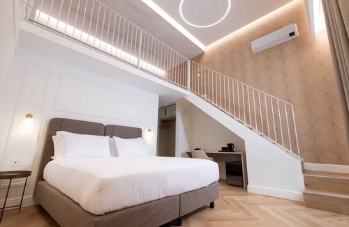 Naples City Centre Hotel | Casa D Hotel Napoli
