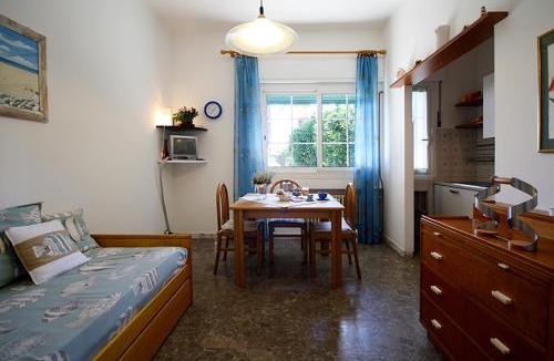 San Bartolomeo al Mare Apartment | Casa delle Zagare