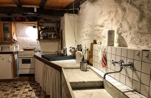 Garlenda House | Casa Marie. Behagliches Casa Rustico, 2 Terrassen