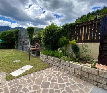 Mezzolago Apartment | Casa Nina