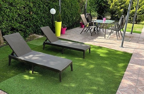 Jesolo Pineta House | Casa Pineta, surrounded by greenery a stone's throw from the sea and the center of Jesolo.