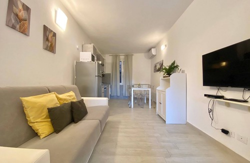 San Massimo Apartment | Casa Rosa Tre, 45 Quadratmeter Wohnung und Parkplatz by Interhome