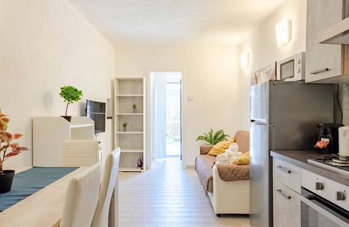 San Massimo Apartment | Casa Rosa Tre, 45 Quadratmeter Wohnung und Parkplatz by Interhome