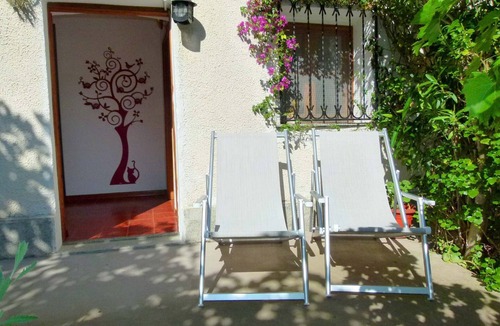 Diano San Pietro Apartment | Casa Rosa - Vacation apartments on the Flower Riviera, decorated with love
