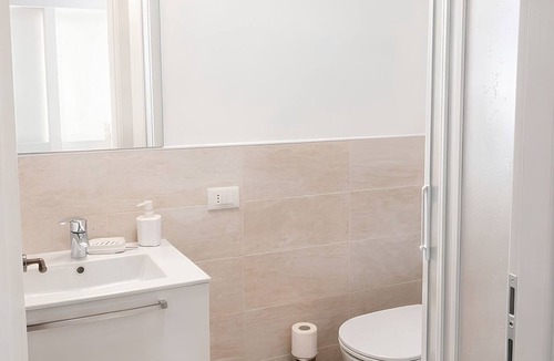 Padova Apartment | Casa Toli Padua - Self-Check-In, Wi-Fi, 2 Minutes from the Train Station