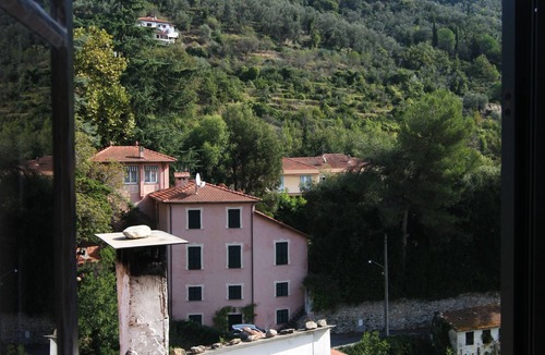 Dolcedo House | Centrally located, yet secluded house on the outskirts of Dolcedo