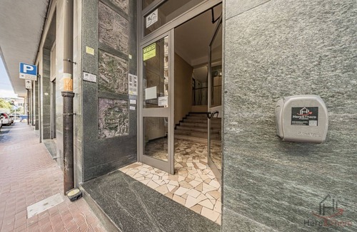 Albisola Superiore Apartment | [Ceramic City] 5 min to Sea Free Parking AC