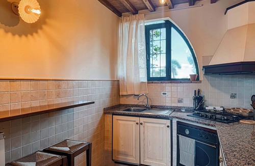 Poggiarello Apartment | Charming Apartment in Tuscan Villa - Vineyard Estate