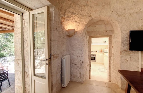 Cisternino Villa | Charming countryside trulli villa with pool
