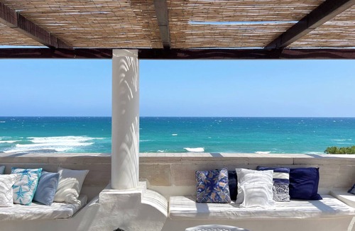 Villanova Apartment | Charming rooftop apartment just 20 m from the sea with a fantastic sea view