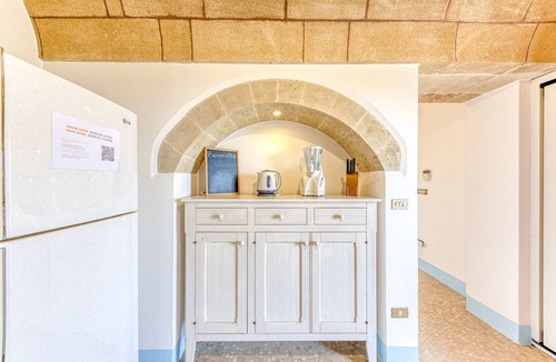 Torre Pali Villa | Child-friendly beach villa w/hot whirlpool & sea view