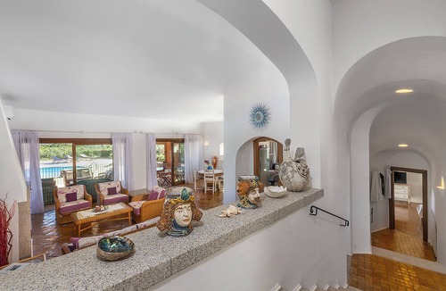 Abbiadori Villa | Classic villa, Cala di Volpe, minutes away from Sardinia's most iconic beaches