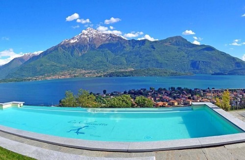 Vercana House | Collinetta Margherita Bungalow Holiday Apartment with Pool