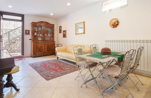 Torre a Mare Apartment | Come to dream ? Enjoy a vacation with a view of the sea in southern Italy.