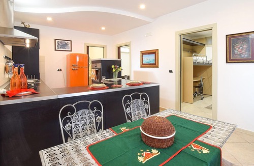 Torre a Mare Apartment | Come to dream ? Enjoy a vacation with a view of the sea in southern Italy.