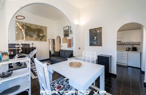 Portofino Apartment | Corner of the Sea by PortofinoVip [AC-Seaview].
