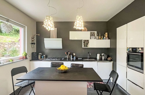 Calice Ligure Apartment | Cosy apartment for 5 guests with WIFI, TV and pets allowed