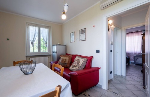 Vinchio Apartment | Cosy apartment for 2 people with WIFI, A/C, pool, terrace, pets allowed and panoramic view