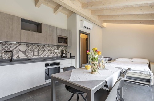 Caramagna Ligure Apartment | Cosy apartment for 4 people with WIFI, pool, A/C, TV and terrace