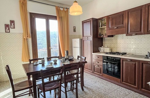 Boscomare Apartment | Cosy apartment for 5 people with WIFI, TV, terrace and panoramic view