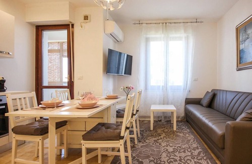Province of Cagliari Apartment | Cozy apartment in Quartu Sant'Elena with WiFi