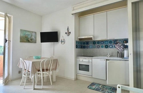 San Bartolomeo al Mare Apartment | Cozy studio apartment 500 m from the sea